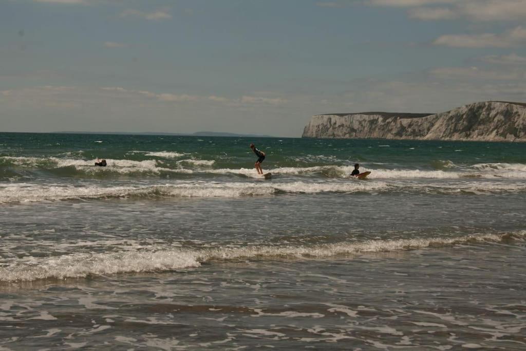 Brook  Greystone Cottage - Sea Views, Short Stroll To A Beautiful Sandy Beach מראה חיצוני תמונה