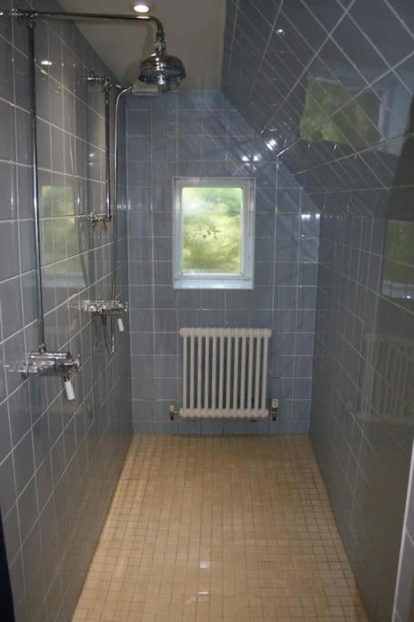 Brook  Greystone Cottage - Sea Views, Short Stroll To A Beautiful Sandy Beach מראה חיצוני תמונה